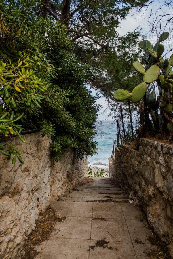 Casa Vela Bianca Mondello Addaura Apartment Palermo Bagian luar foto